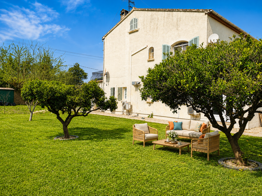 Rare près de la mer ? 3 logements indépendants, garage et gr
