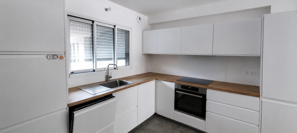 Location maison Ambon 111 m2 4 chambres