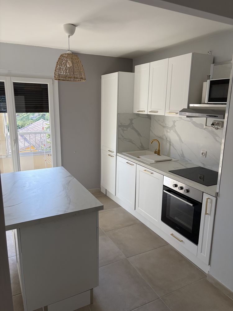 Appartement Entièrement Rénové - 80m2 - Romans-sur-Isère