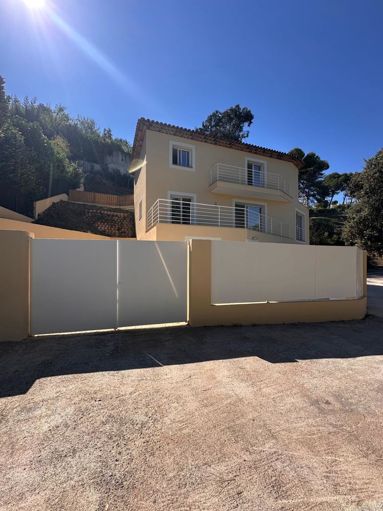 MAISON 7 PIECES 200 M2