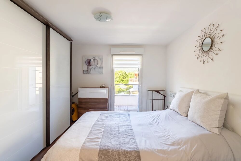 Appartement T4 type Roof-top 90 m² Résidence sécurisé