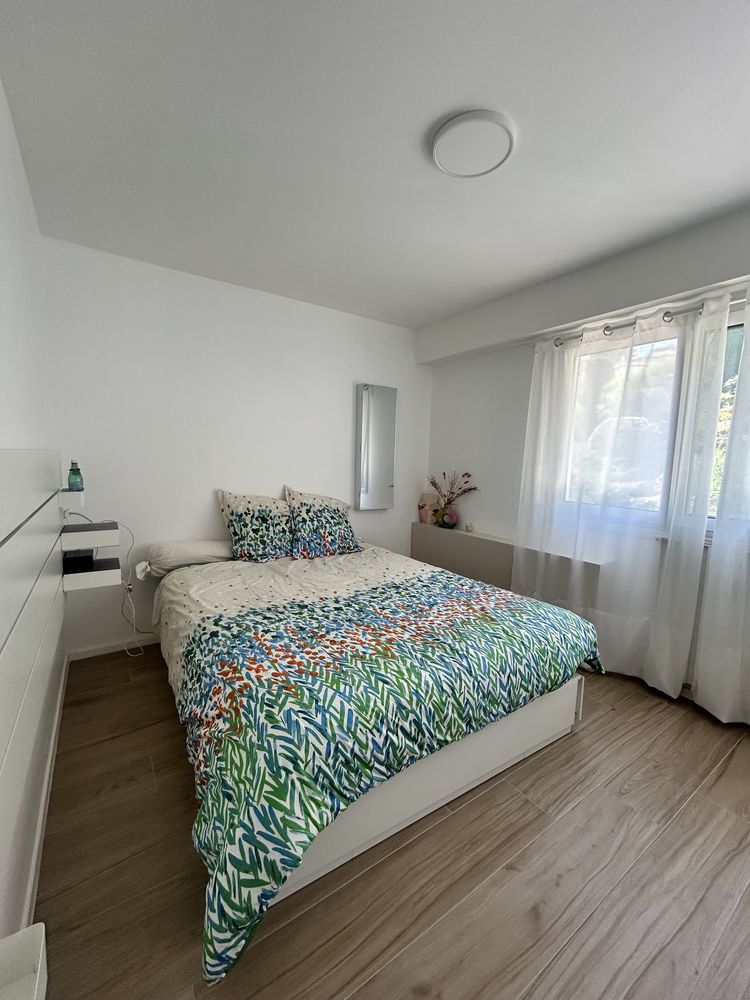 Apparemment T2 cave place de stationnement en sus