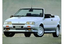 Renault 19 Cabriolet (1991-1996) : une découvrable stylée et