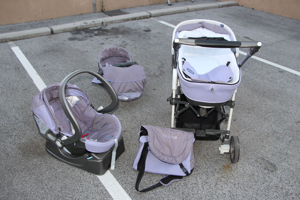 poussette chicco trio mauve