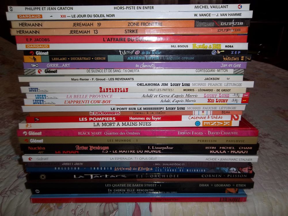 Lot de 32 BD 100 Vigneux-sur-Seine (91)