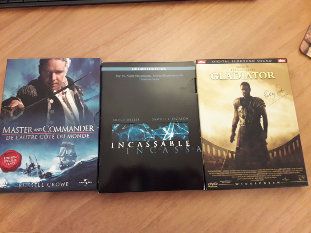 LOT DE 3 DVD 10 Bezons (95)