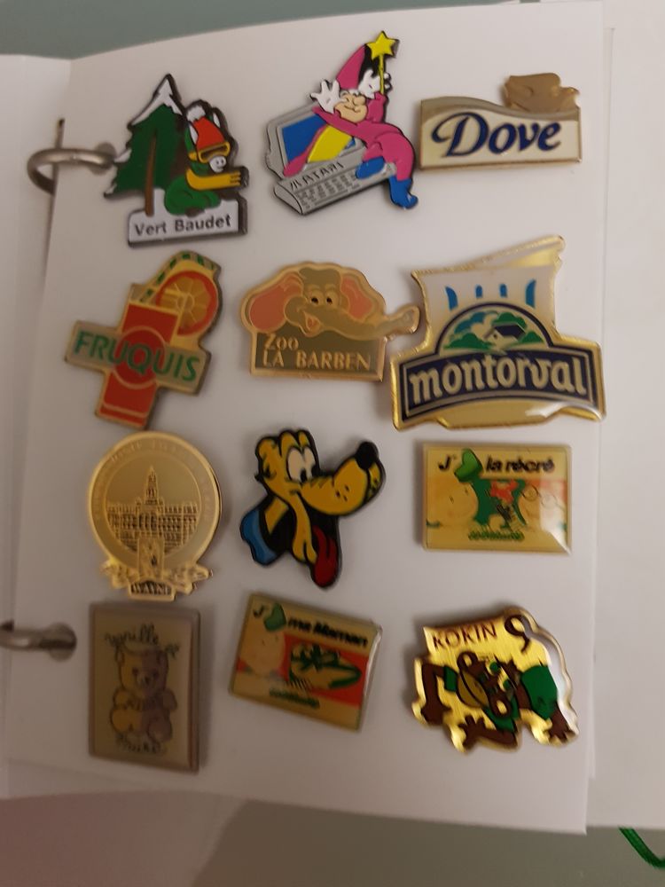 Lot de pin's 20 Challes-les-Eaux (73)