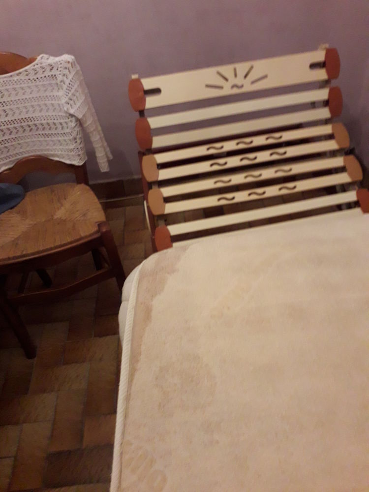 lit 100 Saint-Palais (64)