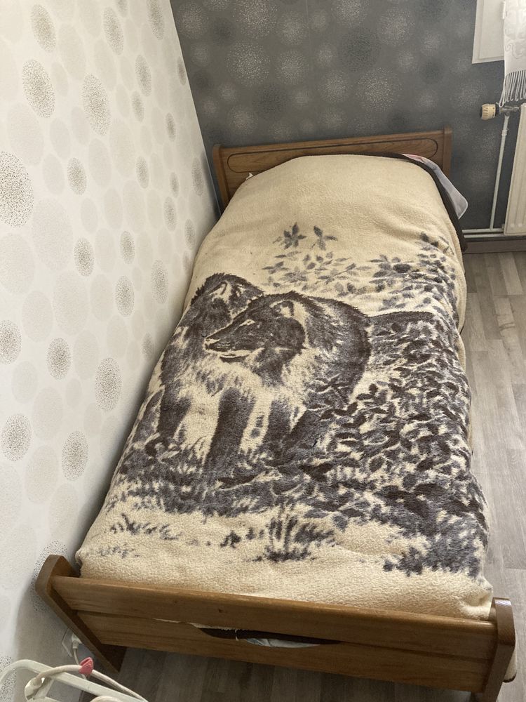 Lit  (90 cm ) 80 Saint-Georges-de-Reneins (69)