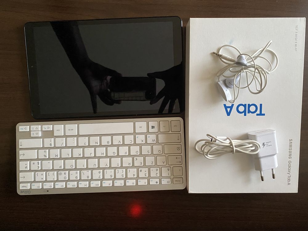 Tab A 200 Bordeaux (33)