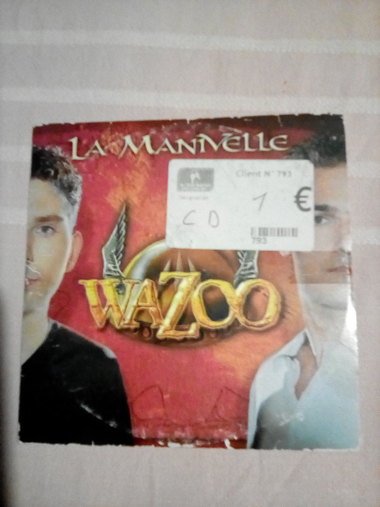 CD ? 1 La Couronne (16)