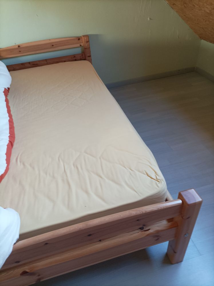 lit (s) 90 cm 50 Pont-l'Abb� (29)