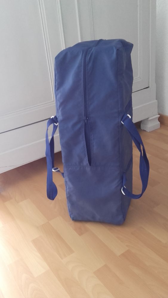 lit 30 B�g�-le-Ch�tel (01)