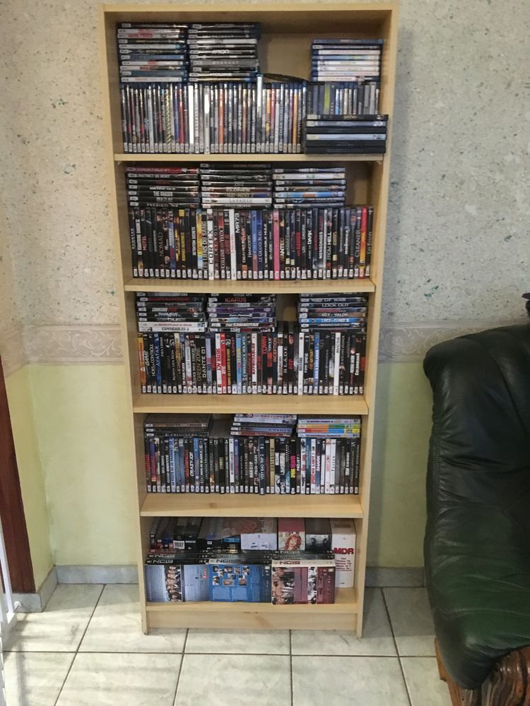 Lot de 600 dvd 500 Fontaine-Fourches (77)