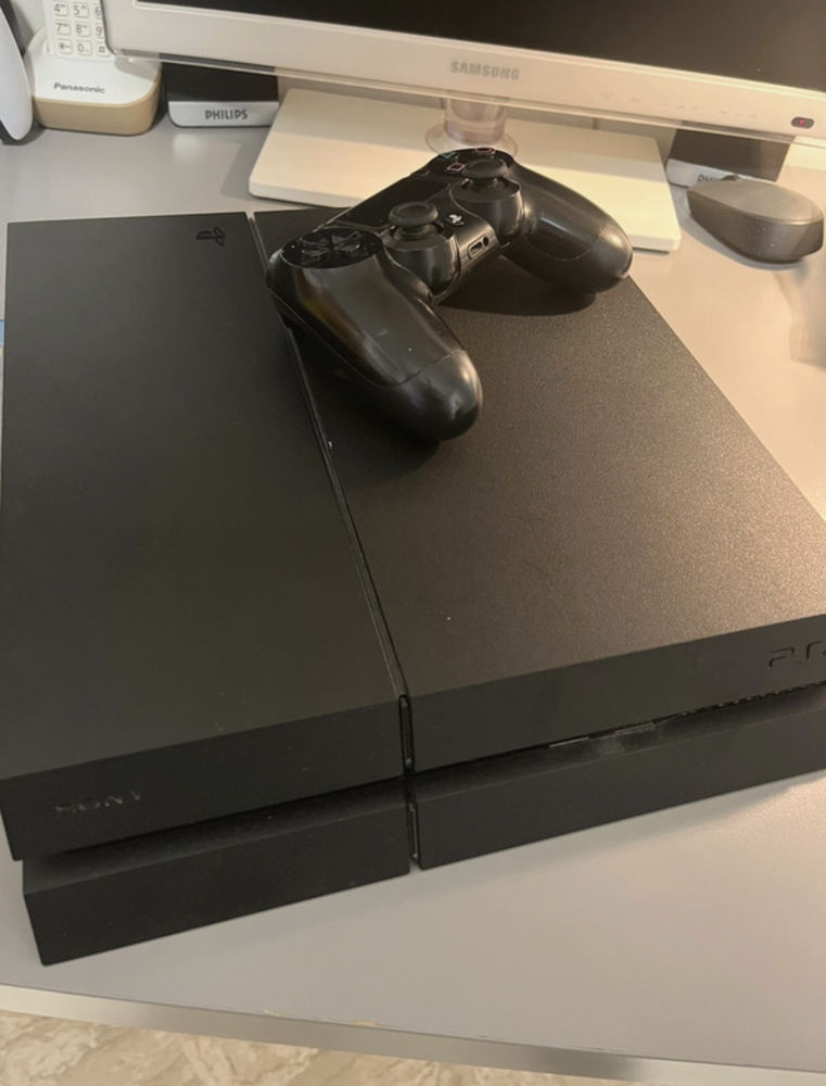 PS4 200 Bordeaux (33)