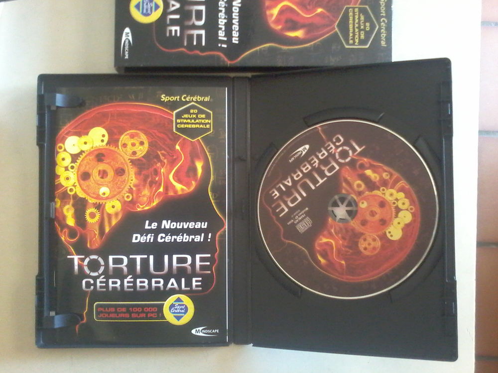 JEU CD-ROM 8 Le Bouscat (33)