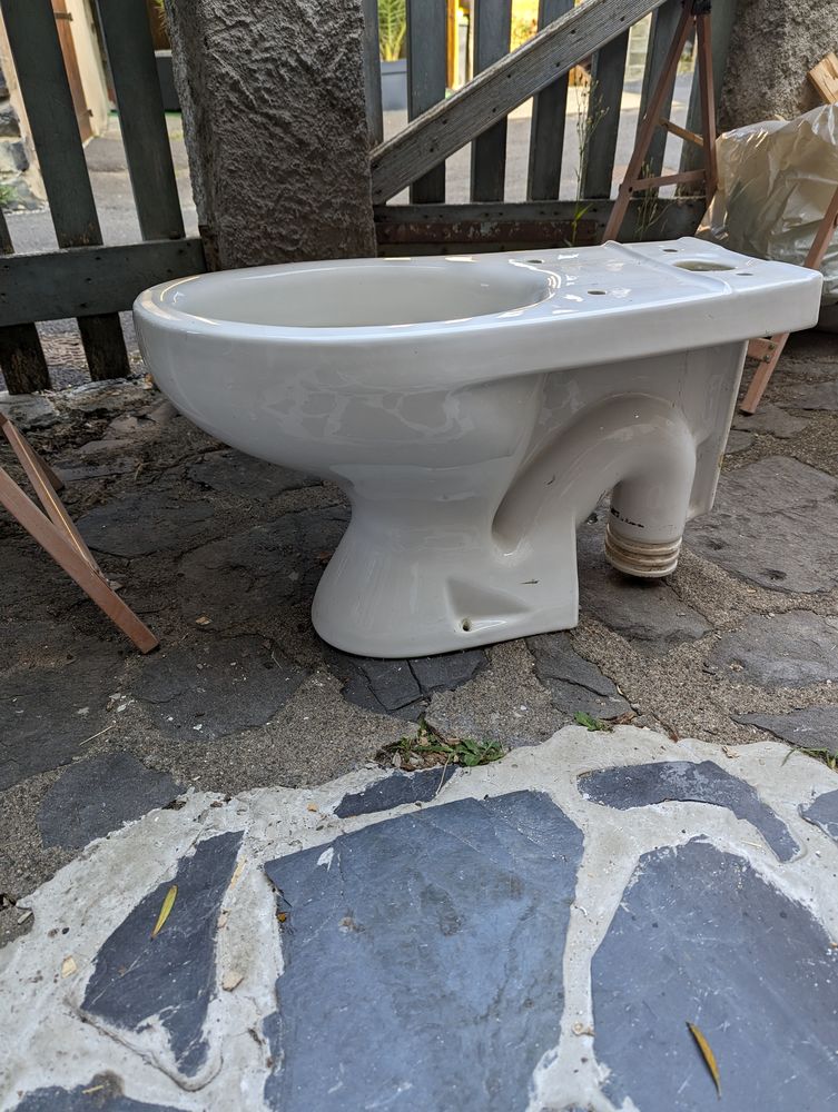 Wc 10 �gliseneuve-pr�s-Billom (63)