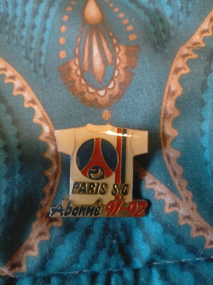 pin's PSG 91-92 3 Miribel (01)