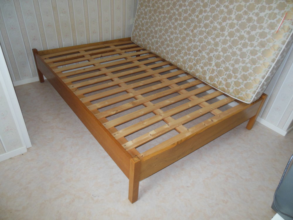 lit 30 Notre-Dame-de-Boisset (42)