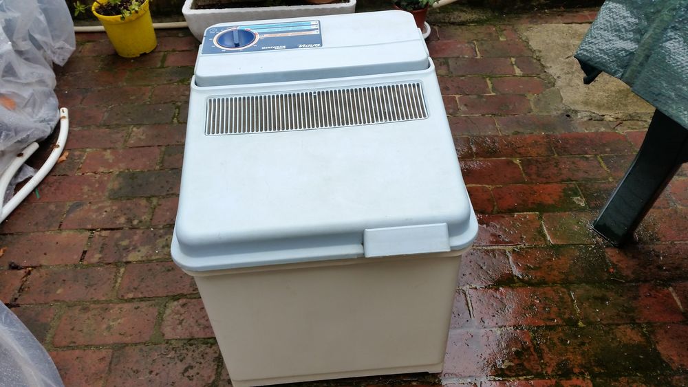 MINI MACHINE � LAVER 25 Amiens (80)