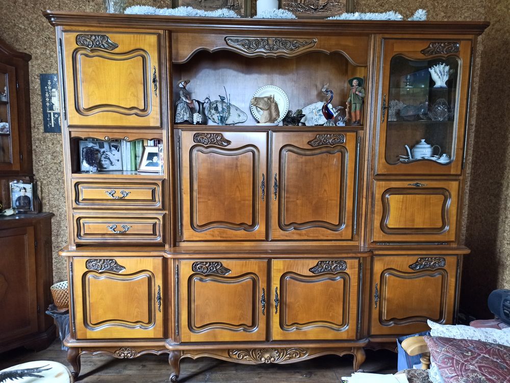 Buffet en bois massif 800 Marcillac-la-Croisille (19)