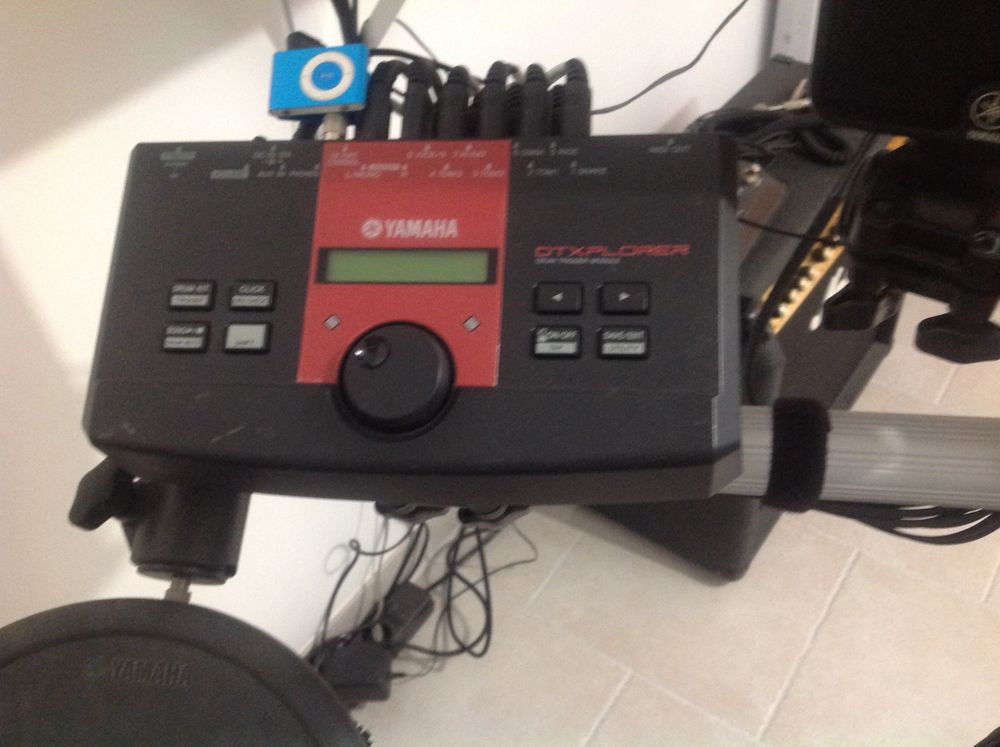 batterie �lectronique Yamaha DTX 400 Villecresnes (94)