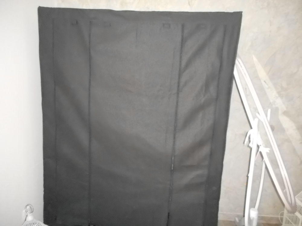 Armoire en tissu 50 Seillons-Source-d'Argens (83)