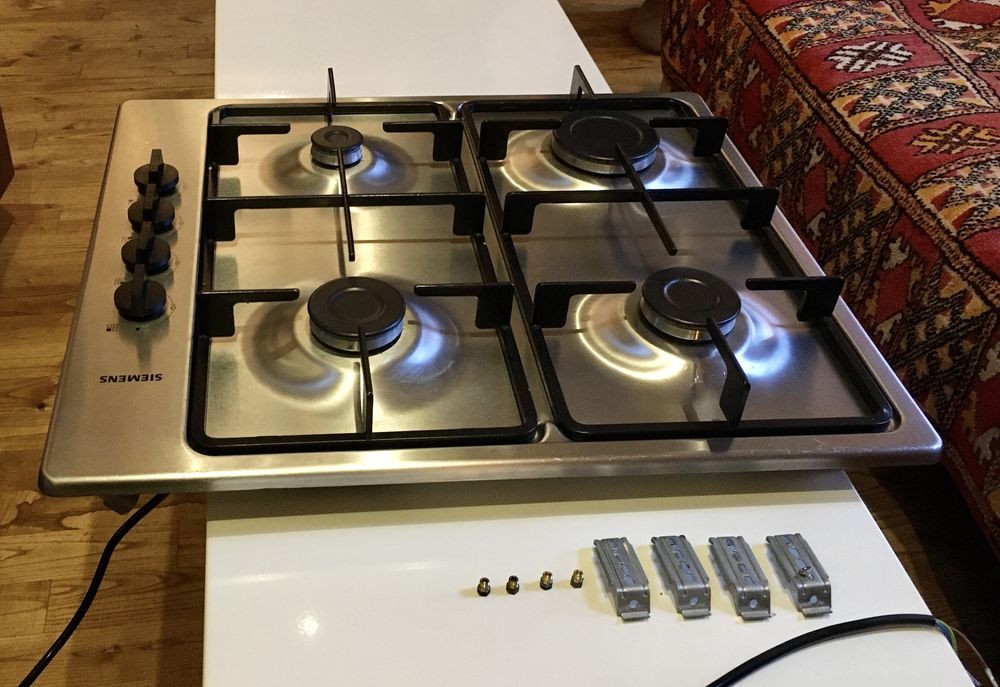 table de cuisson 4 feux gaz SIEMENS Inox 80 Ceaulmont (36)