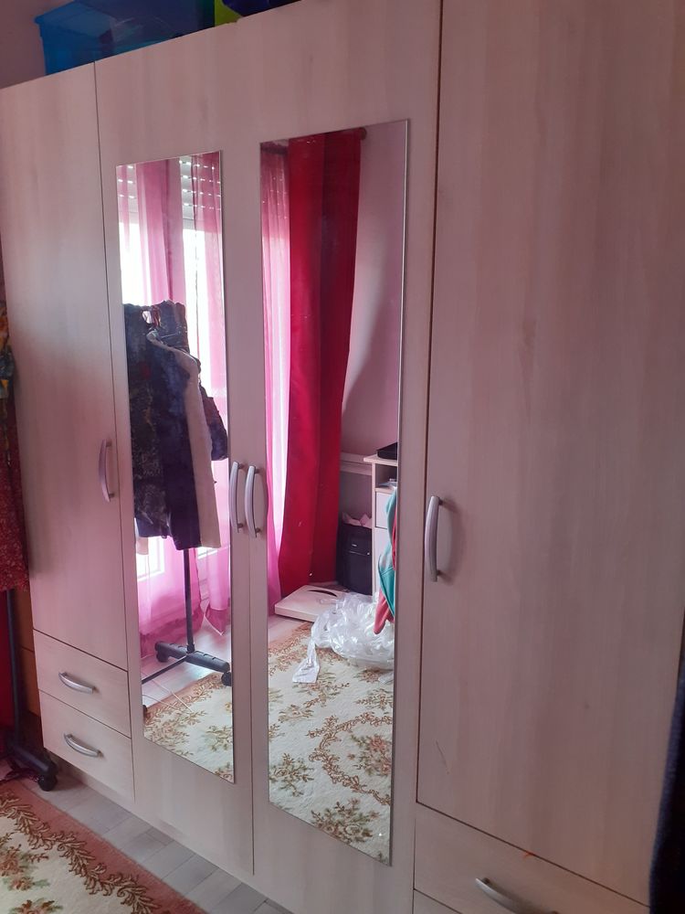 armoire de chambre 
85 Arcachon (33)