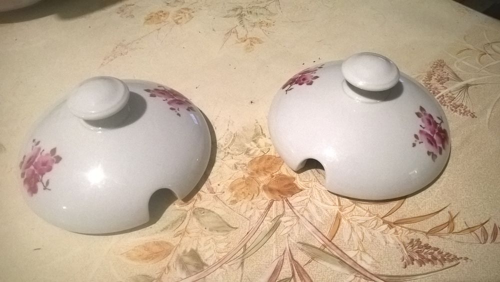 Couvercles fa�ence pots � farine vintage. 12 Flers-en-Escrebieux (59)