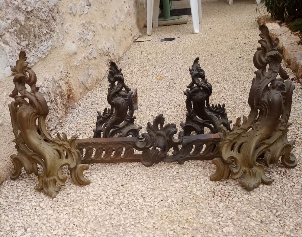 Serviteur de chemin�e en laiton et fonte 250 Rocamadour (46)