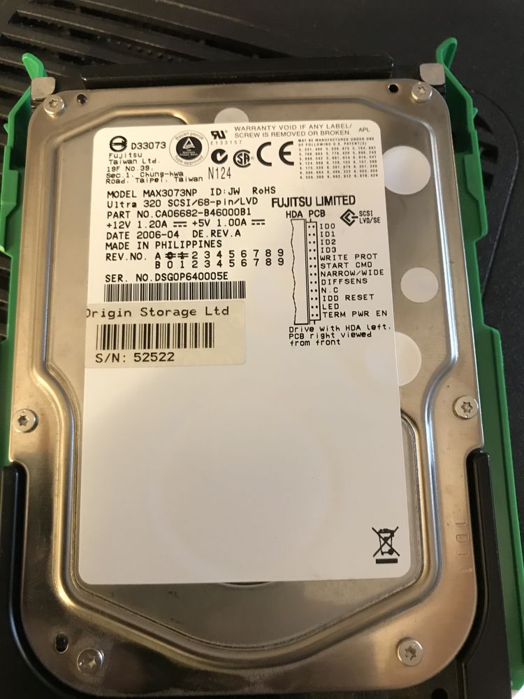 DiSque dur fujitsuMAX3073NP,73GB,15K,U320 SCSI,68,HARD DRIVE 110 Le Vernet (03)