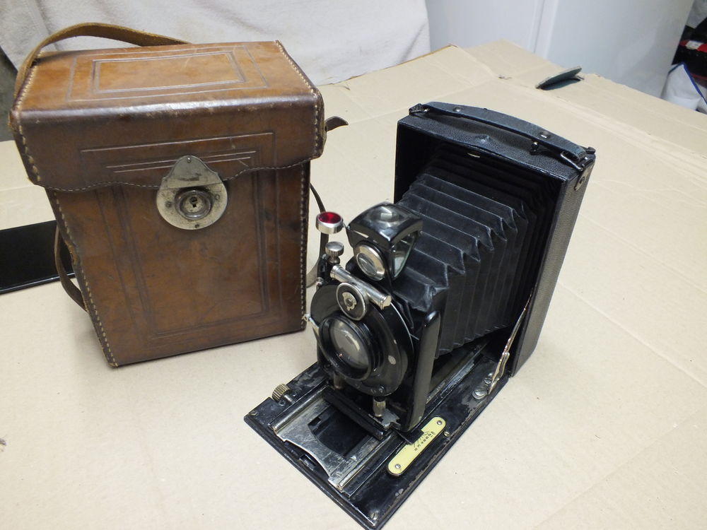 Appareil photos � soufflet 100 Persan (95)