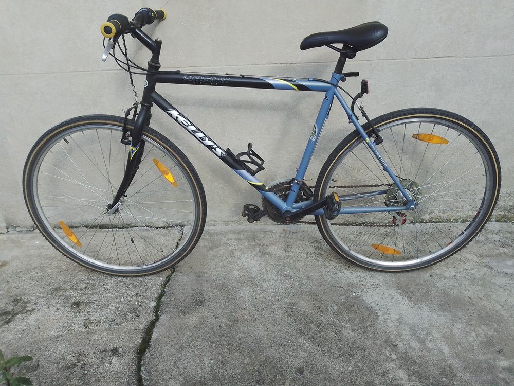 Sweat polaire neuf avec capuche et bandes r�fl�chissantes . 15 Vand�uvre-l�s-Nancy (54)