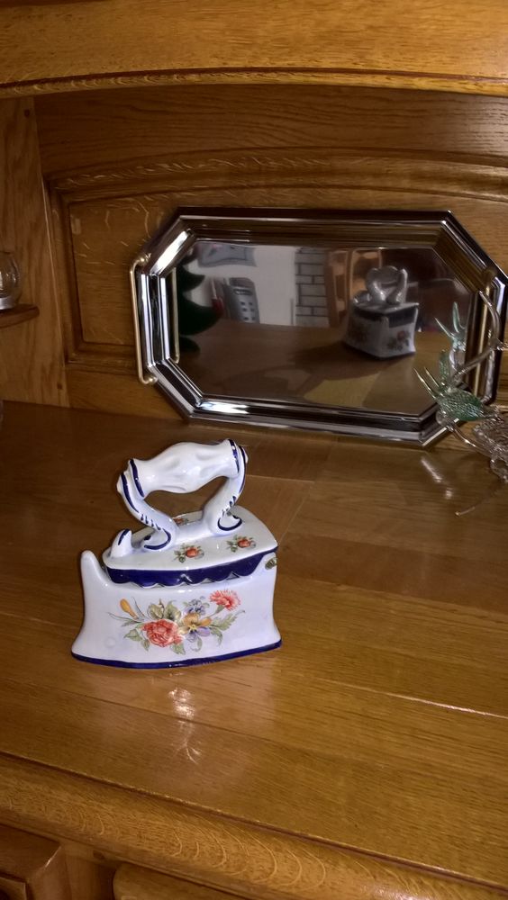 fer � repasser en porcelaine 15 Villiers-en-Lieu (52)
