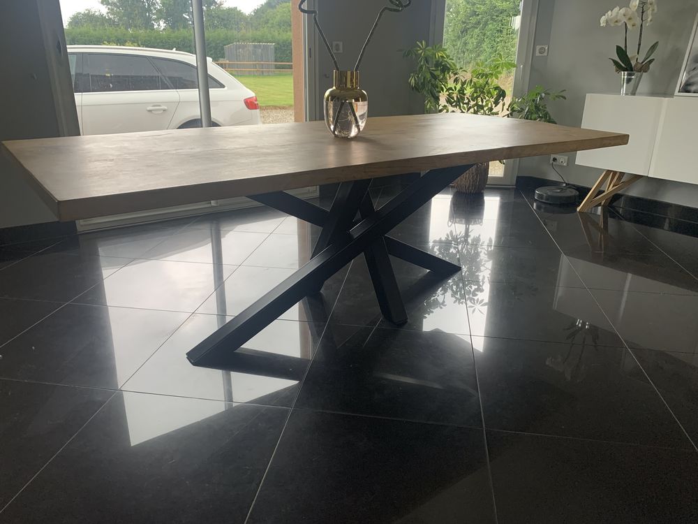 Table en ch�ne 690 Saint-Malo-de-la-Lande (50)