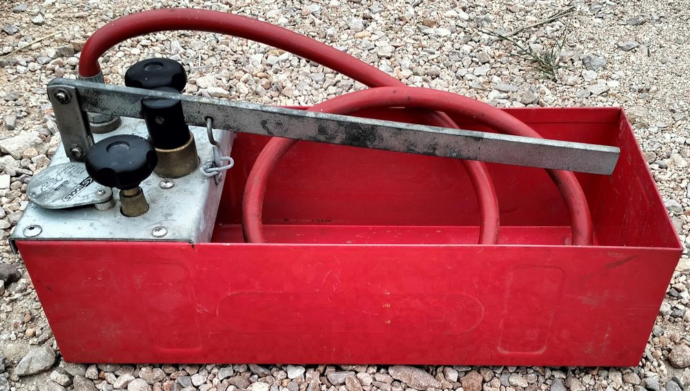 pompe epreuve ks tools 130 Saint-Jean-de-Fos (34)