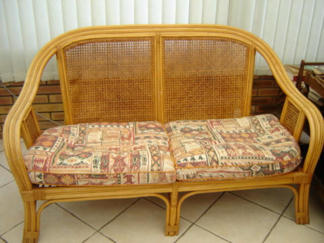 canap� 2 places en rotin 90 Saint-Augustin (77)