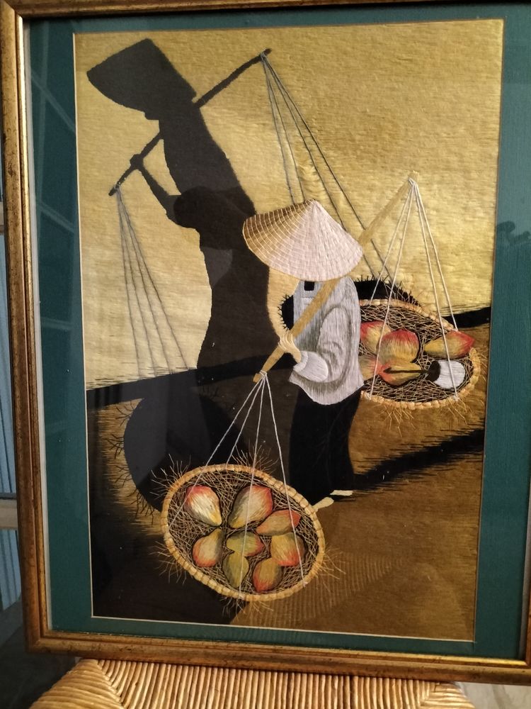 BRODERIE SUR SOIE - MOTIF ASIATIQUE 100 Meaux (77)