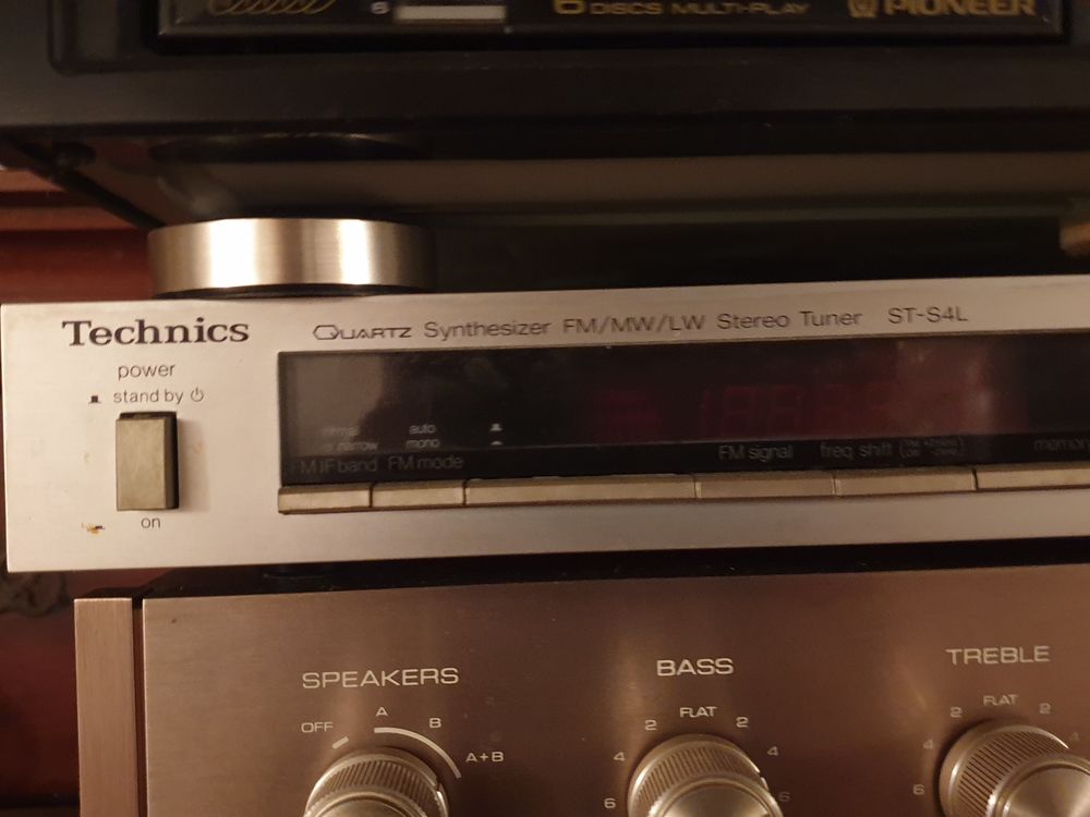 Tuner Technics ST- S4L 20 Saint-Ouen (93)