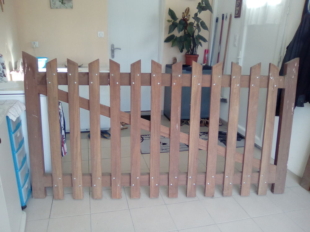 portail  de maison 0 La Force (24)