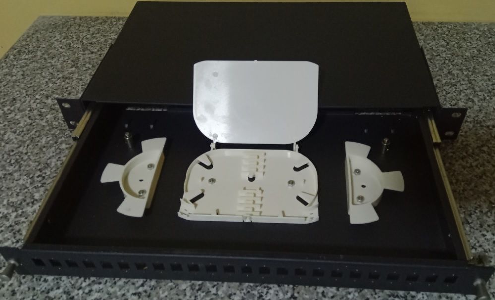 Tiroir fibre optique 24 ports 40 Saint-Martin-Bellevue (74)