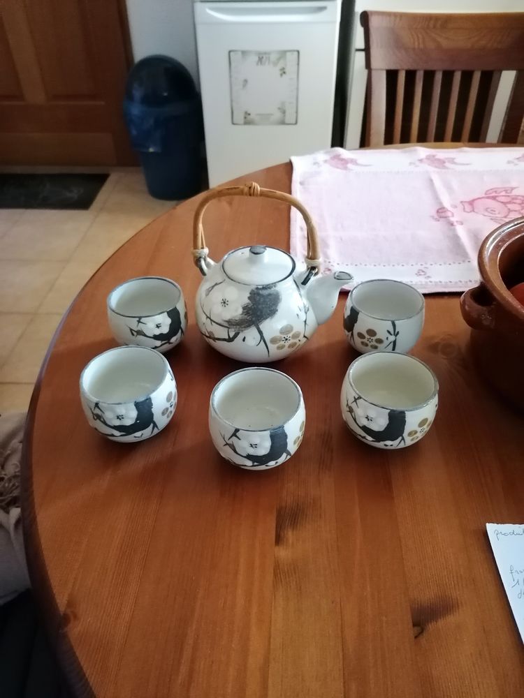 Service � th� motif fleurs de cerisier du Japon 10 Bezouce (30)