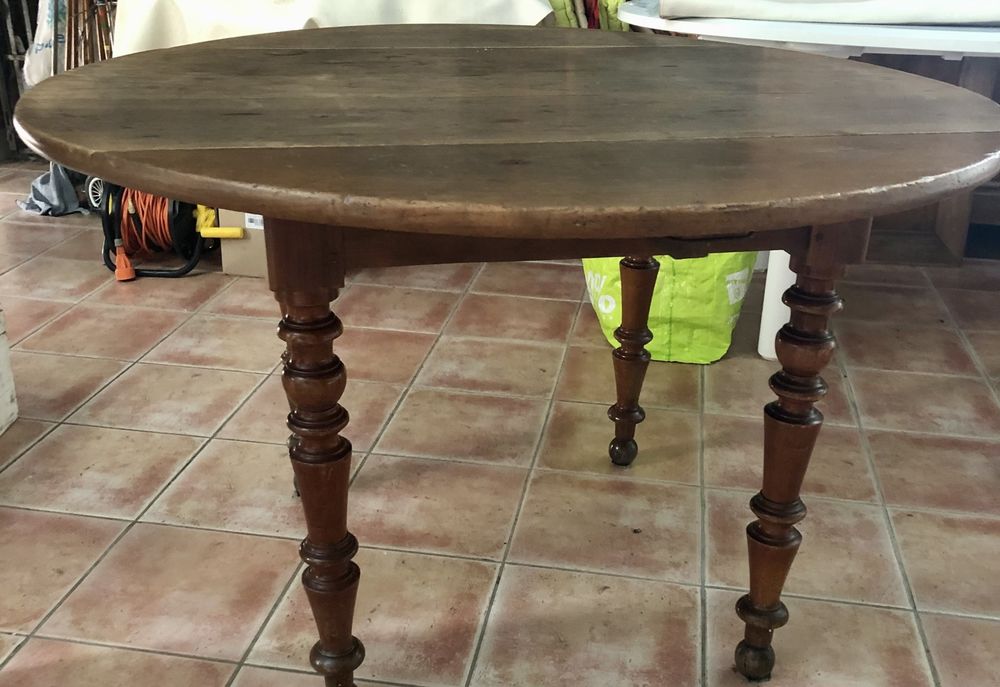 TABLE SAM NOYER 50 Pont-l'Abb� (29)