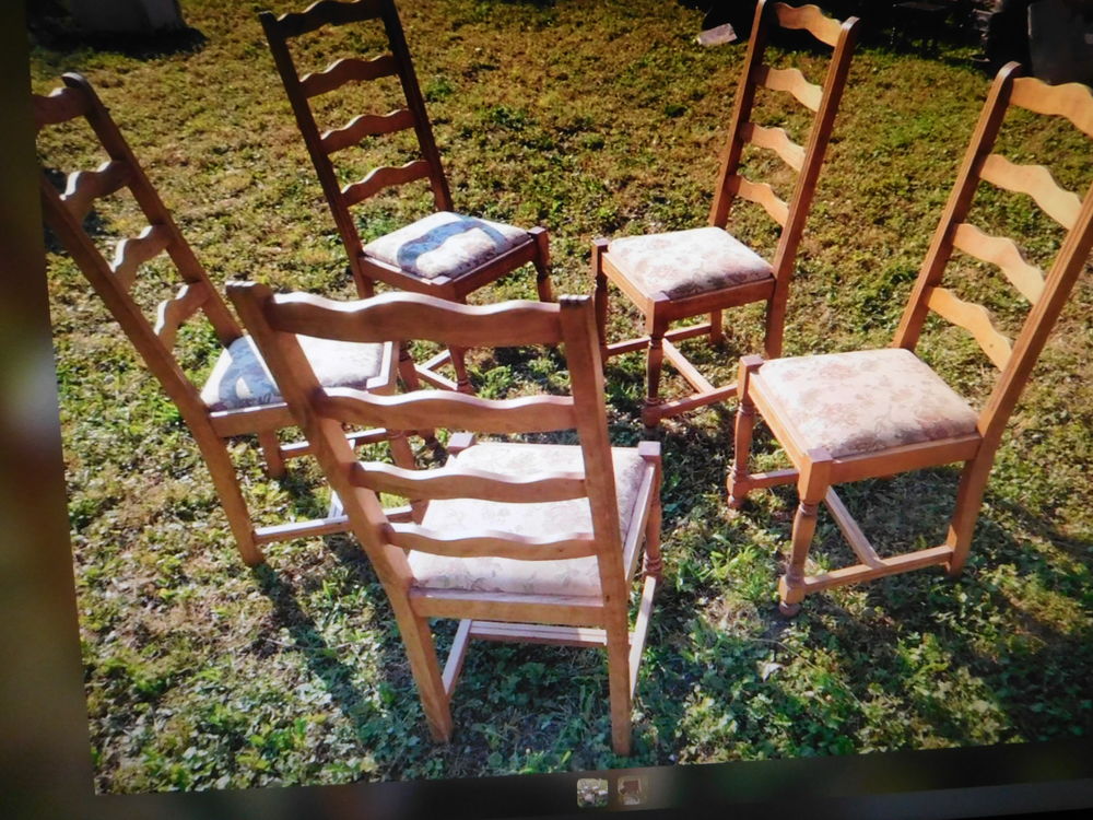 5 Chaises salle � manger
40 Frangy (74)