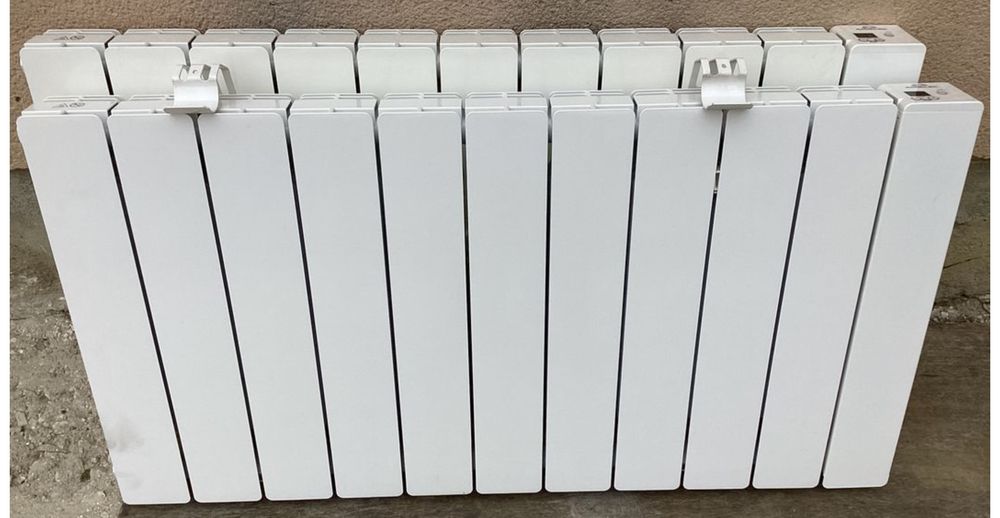 2 radiateurs inertie s�che 
2000w
300 Bouliac (33)