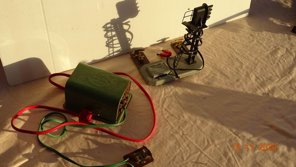 Train �lectrique Hornby ann�e 1950 400 Roquebrune-sur-Argens (83)