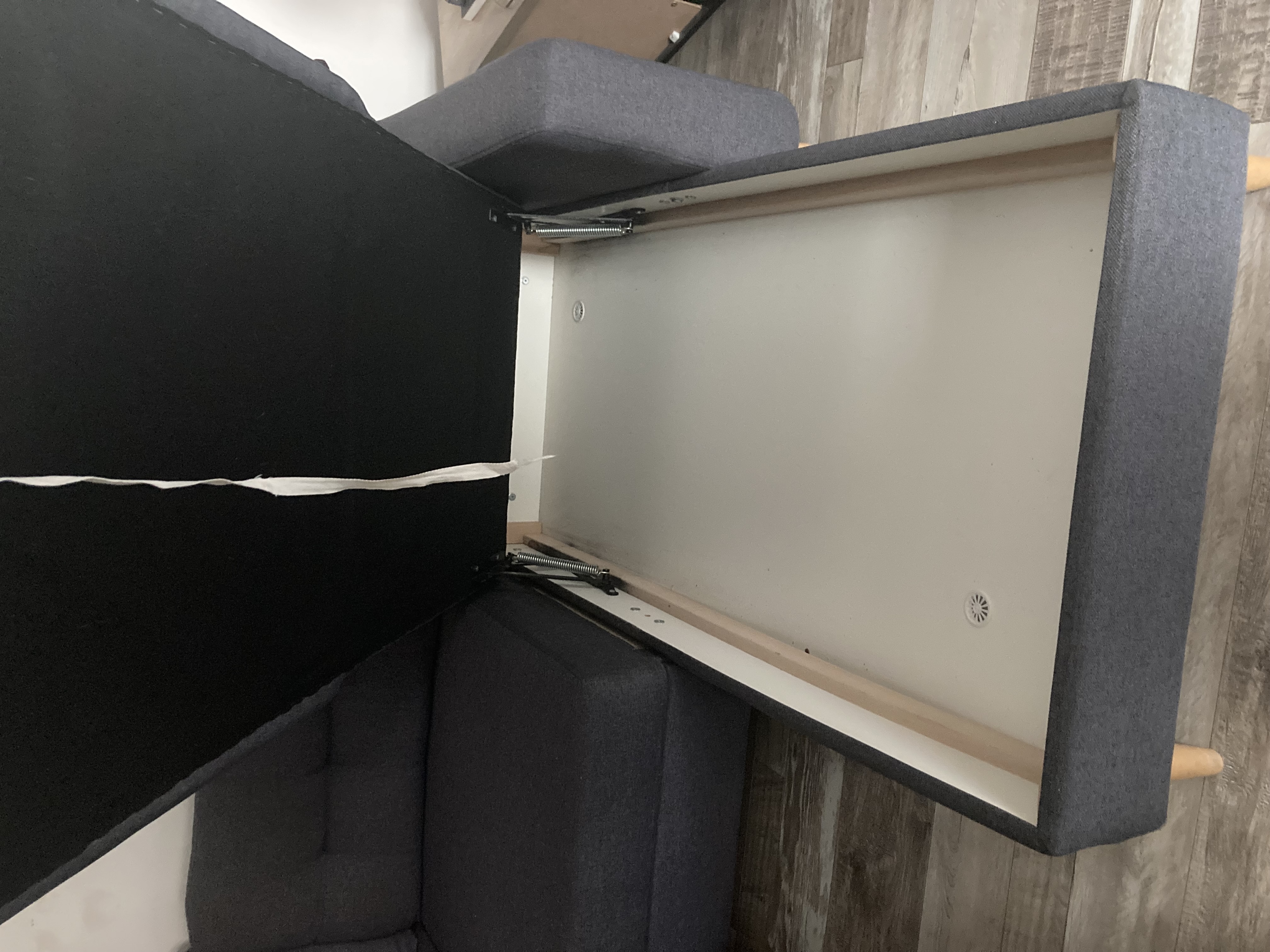 Canap� d'angle convertible 500 Amb�rieu-en-Bugey (01)