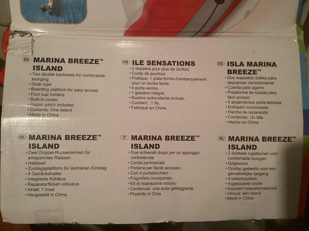 Grande bou�e pour grande piscine ; lacs ou � la mer.
70 Rosi�res-pr�s-Troyes (10)