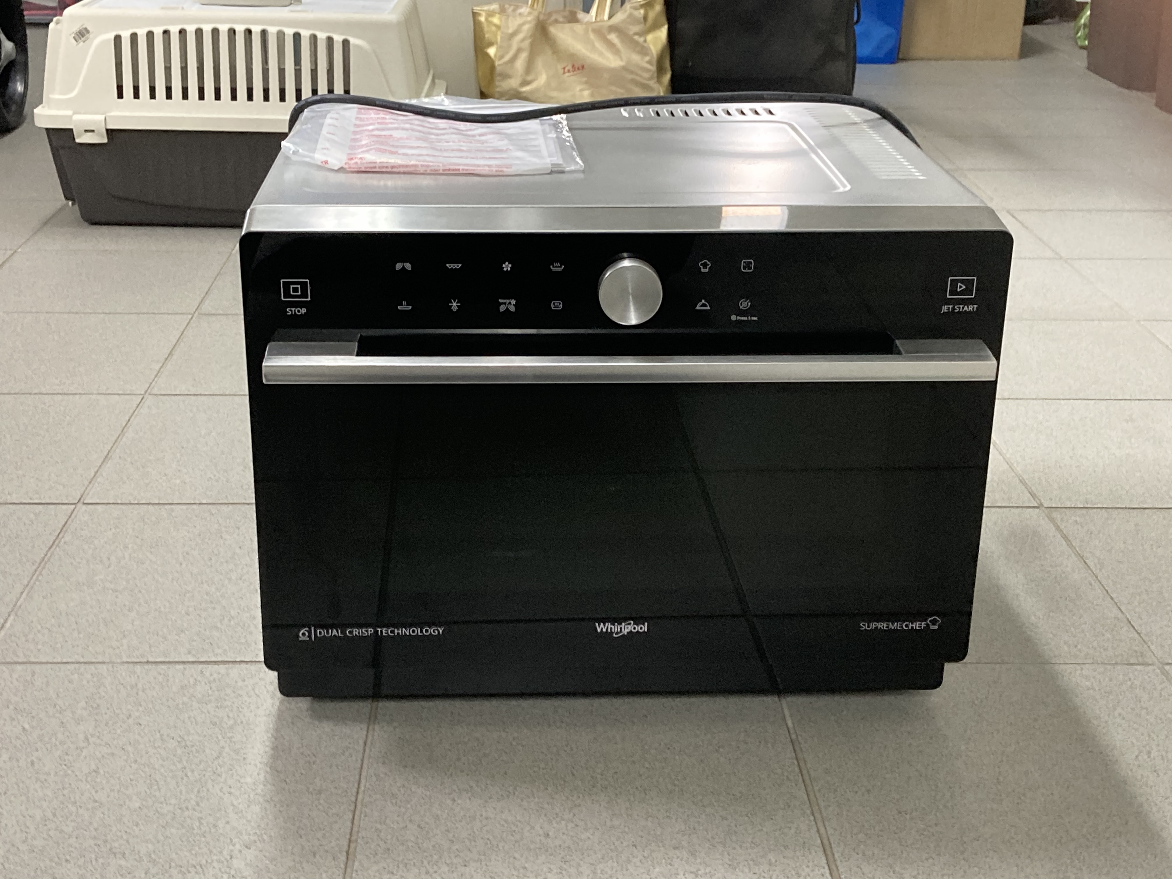 Four � poser Whirpool multifonctions avec accessoires 250 Pornic (44)